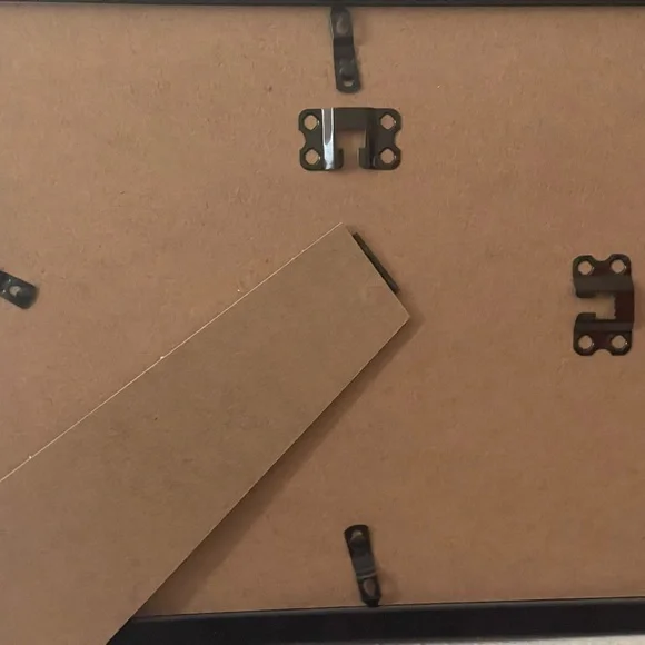 Pop Art Digital Framed Cannabis Plant - Picture 3 of 3